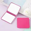 Espelho de maquiagem portátil, espelho de penteadeira, espelho de princesa, espelho dobrável, portátil, simples, para celebridades da internet, mini espelho quadrado de dupla face.