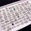 Anel de Zircônia de Luxo Leve de Alta Qualidade com Diamantes Brilhantes Moda Transfronteiriça Europeia e Americana Nicho Micro-cravejado Anel de Dedo Totalmente Cravejado para Homens e Mulheres Em Estoque Joia de Mão