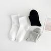 Nuevos Calcetines de Algodón Peinado para Niños y Niñas Otoño e Invierno Absorbentes de Sudor y Desodorantes Calcetines Deportivos