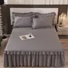 Falda de Cama de Color Sólido 100% Algodón Cubrecama Juego de Tres Piezas Algodón Puro Estilo Sencillo Primavera y Verano Pieza Única Algodón Puro Antideslizante Cubierta Bonita Encaje Cubierta de Ropa de Cama
