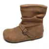 Botas femininas Outono/Inverno 2026 com aumento interno de altura, novas botinas estilo britânico, estilo retro western, botinas femininas casuais de nicho, luxo leve
