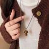 Collar Largo con Colgante de Cuentas Doradas Pequeñas de Hongo Maillard Nicho Lujo Ligero de Alta Gama Versátil Cadena Lana Estilo Nuevo 2024