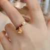 Diseño de Corte Primavera y Verano Anillo de Granate Natural Temperamento Elástico Versátil Nicho Perla de Agua Dulce de Alta Calidad Sentido de Alta Calidad