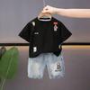 Conjunto de Verão de Manga Curta para Meninos 2025 Novo Bonito Shorts Jeans Infantil Conjunto de Duas Peças Camiseta Fina para Bebê Moderna t