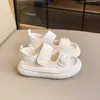Sapatos para Meninas Sandálias Esportivas Infantis Novo Estilo de Verão 2025 Crianças Maiores Meninas Solado Macio Praia Meninos'