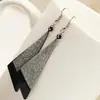 Recolección Transfronteriza de Pendientes Metálicos con Hojas Geométricas Escarchadas, Ganchos para Orejas Creativos Personalizados con Borla de Hoja Redonda Hueca
