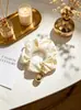 Diademas Coreanas de Diseño de Nicho al por Mayor en Stock, Cuerdas para el Cabello Estilo Ins, Scrunchies de Perlas, Diademas, Accesorios para el Cabello