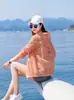 Ropa de Protección Solar Little Daisy para Mujer, Manga Larga Anti-UV 2026 Verano Abrigo Delgado para Madres de Mediana Edad, Ropa de Protección Solar Elegante para Mujer