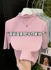 Moda Estilo Coreano Redutor de Idade Gola Meia-Alta Manga de Cinco Pontos Camiseta Feminina Outono 2026 Novo Emagrecedor Valoriza o Corpo Cor Sólida Top Tendência