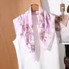 Elegante Bufanda Cuadrada de Imitación Seda con Estampado de Cadena Chal Versátil Bufanda de Cuello de Gama Alta Pañuelo para la Cabeza Bufanda de Seda Bufanda para Mujer