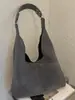 Bolsa tote de cor sólida para o dia a dia, bolsa de grande capacidade para mulheres, nova coleção outono 2026, design estiloso e descontraído, bolsa de ombro única