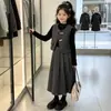 Traje Francés Chic para Niñas Pequeñas Primavera y Otoño 2026 Nuevo Estilo Niñas Grandes Muy Bonito Chaleco de Lana Falda Ropa de Primavera