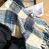 Bufanda Estampada Vintage para Mujer, Invierno 2025 Nuevo Calentador de Cuello a Cuadros de Venta Caliente para Hombre, Borla Gruesa Cálida al por Mayor