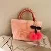 Bolsa de Felpa Nueva Primavera 2023 para Mujer Piel Sintética de Conejo Cadena de Moda Bolso Diagonal Portátil Bolso Cuadrado Pequeño de Cereza