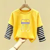 Camiseta base fina de otoño para niños, ropa de otoño de algodón puro para niños en primavera y otoño, camiseta de manga larga para niños, top tipo dos piezas de imitación para niños
