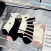 Meias Femininas Curtas Novo Estilo, Meias Femininas Finas de Verão e Primavera Tipo Barco, Meias Baixas Fofas Japonesas, Meias Curtas Brancas com Desenho