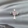 Nuevos Accesorios de Aleación con Diamantes Rosas en Forma de Corazón, Joyería Cruzada Dulce y Fresca, Accesorios Huecos Tridimensionales de Alta Gama, Materiales para Flores de Zapato