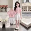 Moda para Niños Medianos y Grandes Camiseta de Manga Corta con Letras Casual Linda Personalidad Falda de Encaje Dulce Conjunto de Dos Piezas Moderno