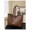 Nova Bolsa Tote de Ombro Casual para Pendulares de Grande Capacidade Feminina Moda Coreana Cor Pura 2025 Bolsa a Tiracolo Lenço de Seda Laço