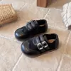 Zapatos Birkenstock tipo Brogue para Niñas Otoño/Invierno 2026 Nuevas Llegadas Estilo Británico Retro para Niños Mocasines de Suela Suave Antideslizantes Zapatos Pequeños de Cuero