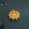 Pingente de Cadeado Sino da Paz Estilo Influenciador, Sino Dourado Oco Antigo Banhado a Ouro com Corda Trançada, Colar Vintage