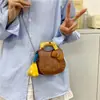 Bolso de mano de gato KT de dibujos animados, dulce y lindo, bolso cuadrado pequeño simple y elegante, diseño de nicho, bolso bandolera con cadena