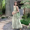 Verano 2025 Nuevo Nuevo Estilo Chino Vestido Verde Halter para Mujer Petite Traje Francés Falda Larga