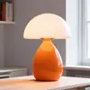 Lámpara de Mesa Personalizada Transfronteriza Cerámica Nórdica Color Crema Hongo Lámpara de Noche Decorativa Atmósfera Creativa para Dormitorio Luz Nocturna