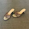 Versão em Couro Macio~Sandálias Slip-On Tecidas Elegantes de Salto Alto com Laço Retro, Bico Aberto e Salto Bloco, Chinelos Elegantes Estilo Francês para Uso Externo