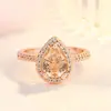 Anel de Diamante em Forma de Pera Mais Vendido em Ouro Rosa com Diamantes Champagne, Anel Elegante e da Moda em Forma de Gota de Pera