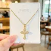 Acero de Titanio Cadena de Clavícula Cruzada Micro-Pavé Americana Cadena Fina Chapada en Oro Retro Dulce Fresca Chica Picante Nicho Versátil Collar para Mujer