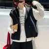 Conjunto de Tres Piezas Chaleco Estilo Overol para Niñas Otoño 2026 Nuevo Estilo Moda Chic Infantil Conjunto de Ropa de Otoño para Niños Mayores