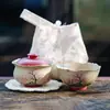Taza Cerámica Portátil Azul y Blanco Rojo Firestone de Preparación Rápida, Juego de Té de Viaje de Lujo para una Persona Sueño de Flor de Cerezo con Bolsa de Transporte
