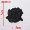 Tamanho pequeno, médio e grande autoadesivo bordado de flor de rosa adesivo de tecido patch branco patch decorativo para roupas flor de tecido acessórios de vestuário