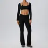 Conjunto de yoga de tacto natural doblemente molido, tipo dos piezas falsas, pantalones de manga larga microacampanados, conjunto deportivo de dos piezas para fitness 62535+52338
