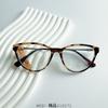 Nuevas gafas TR90 de Internet Celebrity Ins Little Red Riding Book con el mismo estilo de ojo de gato de Corea del Sur, con el mismo estilo de montura, se pueden equipar con miopía al por mayor.