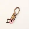 Suministros para Coche Llavero de Metal Bolsa para Llaves de Hombre Logo Creativo de Coche Cuerda Tejida a Mano Hebilla de Herradura Hebilla de Gancho Entrega de Regalo
