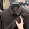 Camisa Polo Fina de Cor Sólida com Gola Lapela para Primavera e Outono Camiseta de Manga Longa Cor Sólida para Homem Negócios Casual Top Venda por Atacado