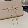 Pendientes de perla modernos y dulces, de lujo ligero con un toque de alta gama, pendientes de botón simples y exquisitos con pasadores de plata 925, pendientes de moda y con estilo para mujer