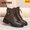 Botas de Cuero de Invierno para Mujer Madres Zapatos de Algodón Antideslizantes Tacón Medio Botines Forrados de Felpa Botas de Algodón para Mediana Edad y Ancianos Botas Martin Invierno