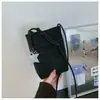 Bolsa de Celular Vertical Estilo Coreano Ins Moda Nova Primavera/Verão 2026 Leve Versátil Bolsa Transversal Porta-Moedas Simples Feminina
