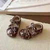 Zapatos de piel para niña estilo princesa 2026 primavera y otoño nuevos con lazo floral de velcro para niños, zapatos de suela blanda