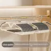 Suporte de Roupas de Casa de Dois Níveis Pendurador de Roupas Sem Costura Antiderrapante Cabide de Roupas Canto Anti-ombro Boca de Peixe Suporte para Roupas Úmidas e Secas de Uso Duplo