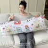Almohada larga de terciopelo lechoso para mujeres, diseñada para dormir con las piernas recogidas, dormir de lado, respaldo de sofá, cojín de respaldo para sala de estar, nuevo estilo 2026
