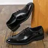 Zapatos de cuero con cordones, puntiagudos, brillantes, transfronterizos, para hombre, talla grande, zapatos casuales de suela roja para negocios, zapatos versátiles de moda para oficina para hombre