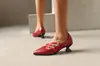 Sapatos de Salto Médio tamanho grande 48 Sapatos Amazon Romana Bico Fino Boca Rasa Sapatos de Salto Único 40 Sapato Feminino Fivela Comércio Exterior Retro Cinto Preto