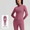 Nuevo conjunto de yoga, traje deportivo, chaqueta de secado rápido, ropa absorbente de sudor con protección solar, pantalones de running y fitness ajustados sin costuras