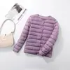 Chamarra de plumón Pinghu Cuello en V Cuello Redondo Delgada Ligera Color Sólido Blanco Simple Plumón de Pato Forro Interior para Mujer Chaqueta Ligera de Plumón Abrigo