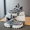 Zapatos estilo papá para niños, zapatillas transpirables de malla para otoño para niños y niñas de 6 a 12 años, con hebilla giratoria, zapatos casuales ligeros y antideslizantes