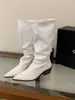Chuyuji 2026 Verano Nuevas Botas Europeas y Americanas de Punta Fina con Tacón Grueso, Plisadas, Apiladas para Mujer, Adelgazantes y Versátiles Botas de Montura para Invierno
